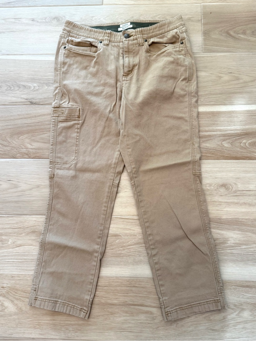 L.L.Bean Favorite Fit Tan Khaki Pants Cropped Utility Straight Size 12 petite
